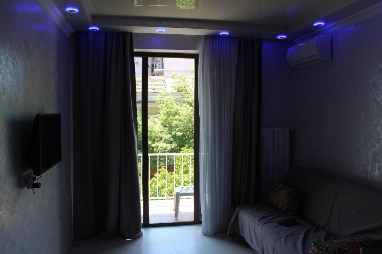 Oldbatumi Apartment Exterior photo
